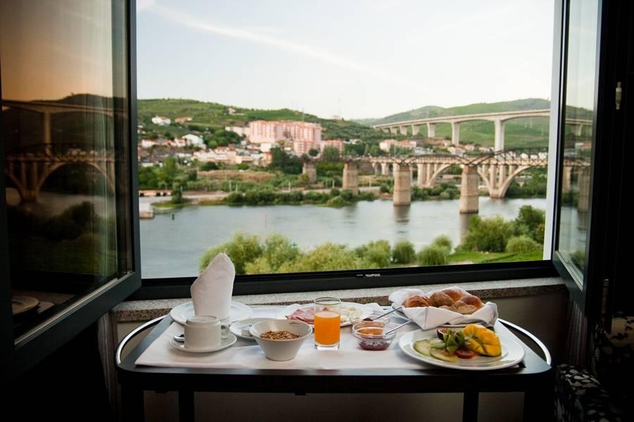 Douro River Hotel And Spa Cambres Pokoj fotografie